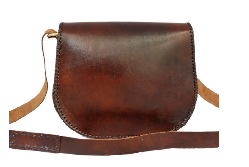 leather saddle purse