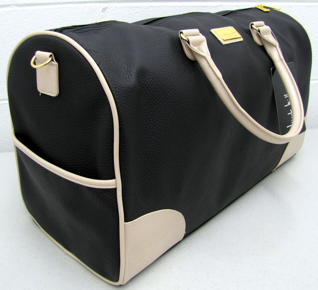 Nicole Miller Weekender Bag. Nicole Miller Designer Carry